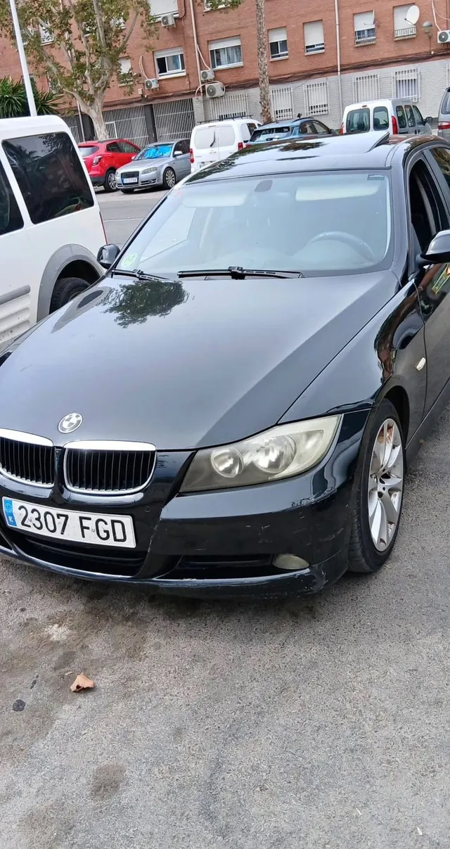 BMW Serie 3 320d 163 CV 2006 en Elx/Elche – foto 4