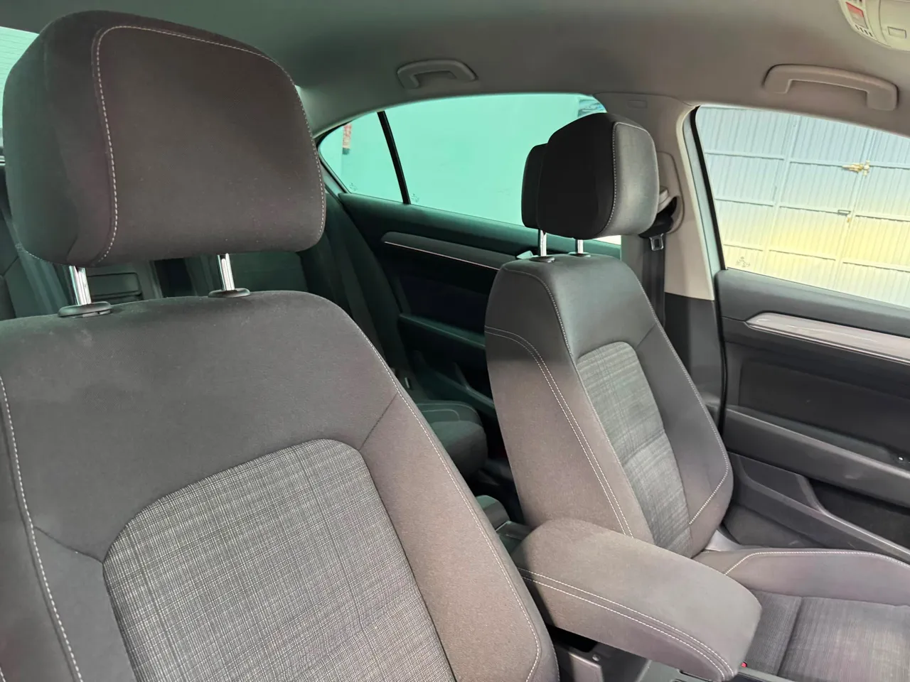 Volkswagen Passat 1.6 TDI Executive DSG7 120 CV 2020 en Arganda del Rey – foto 10