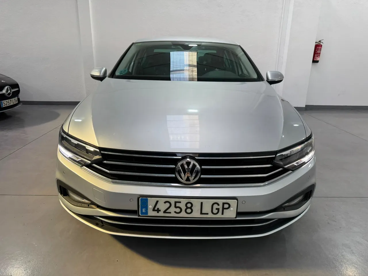 Volkswagen Passat 1.6 TDI Executive DSG7 120 CV 2020 en Arganda del Rey – foto 1