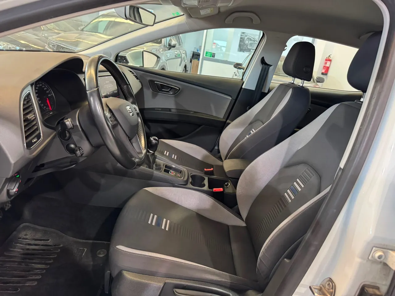 Seat Leon 1.2 TSI S&S Style Go 110 CV 2018 en Arganda del Rey – foto 22