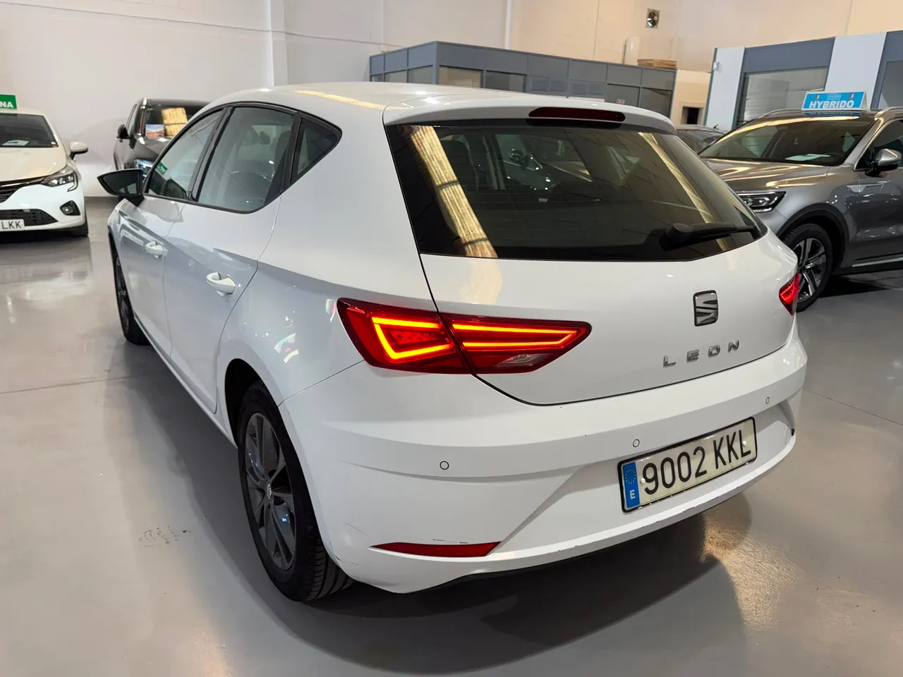 Seat Leon 1.2 TSI S&S Style Go 110 CV 2018 en Arganda del Rey – foto 4