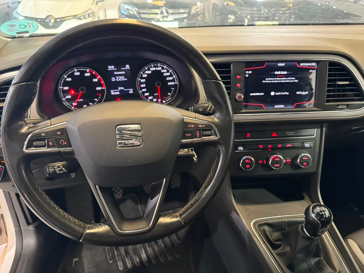 Seat Leon 1.2 TSI S&S Style Go 110 CV 2018 en Arganda del Rey – foto 19