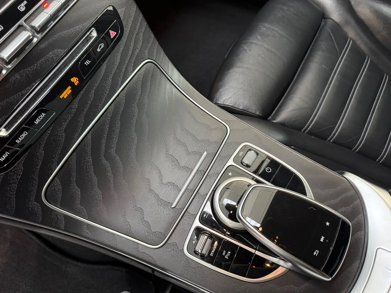 Mercedes-Benz Clase C C 300h BlueTEC AMG 231 CV 2016 en Arganda del Rey – foto 15