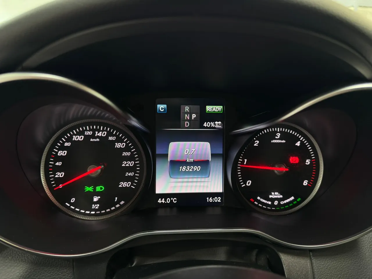 Mercedes-Benz Clase C C 300h BlueTEC AMG 231 CV 2016 en Arganda del Rey – foto 28