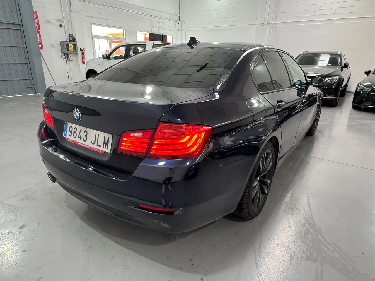 BMW Serie 5 520dA F10 190 CV 2016 en Arganda del Rey – foto 8