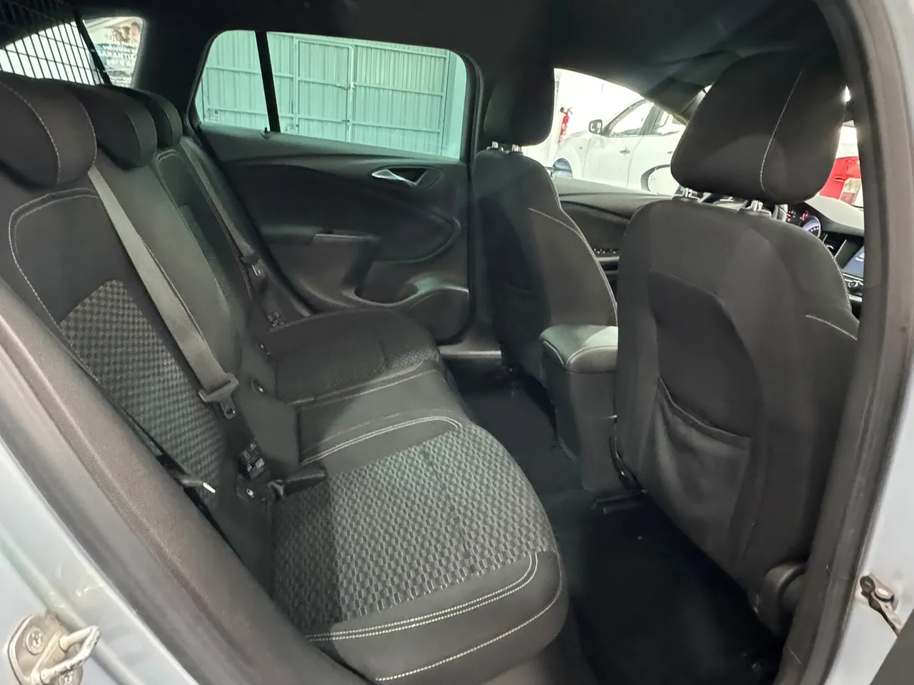 Opel Astra ST 1.4T S/S Dynamic 150 CV 2017 en Arganda del Rey – foto 7