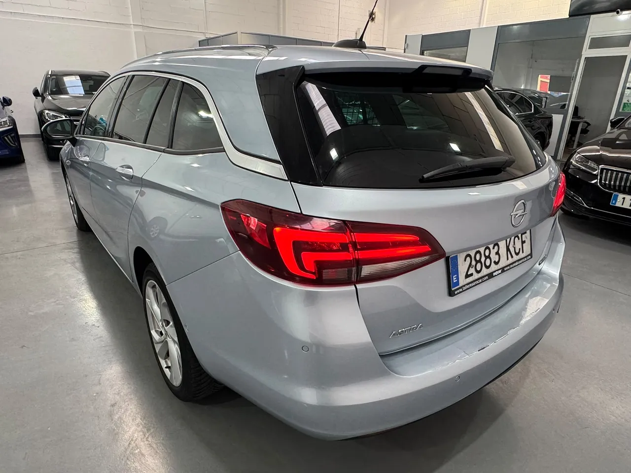 Opel Astra ST 1.4T S/S Dynamic 150 CV 2017 en Arganda del Rey – foto 6