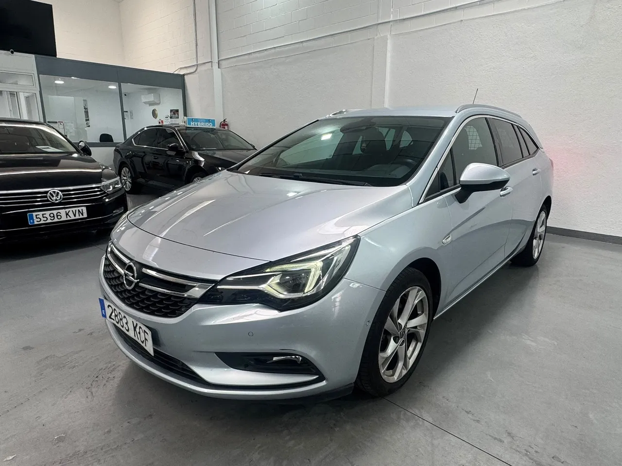 Opel Astra ST 1.4T S/S Dynamic 150 CV 2017 en Arganda del Rey – foto 3