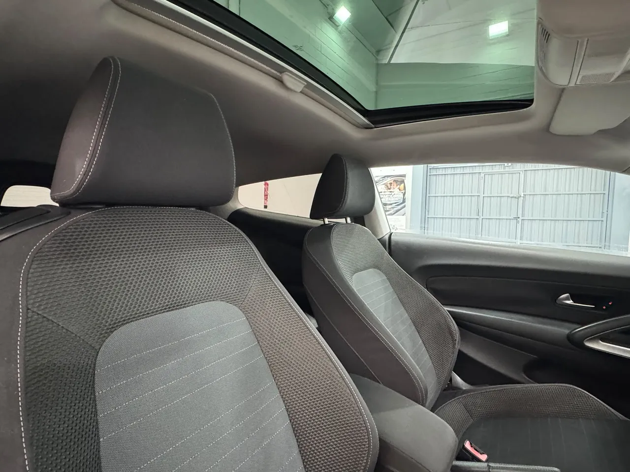 Volkswagen Scirocco 1.4 TSI 122 CV 2010 en Arganda del Rey – foto 25