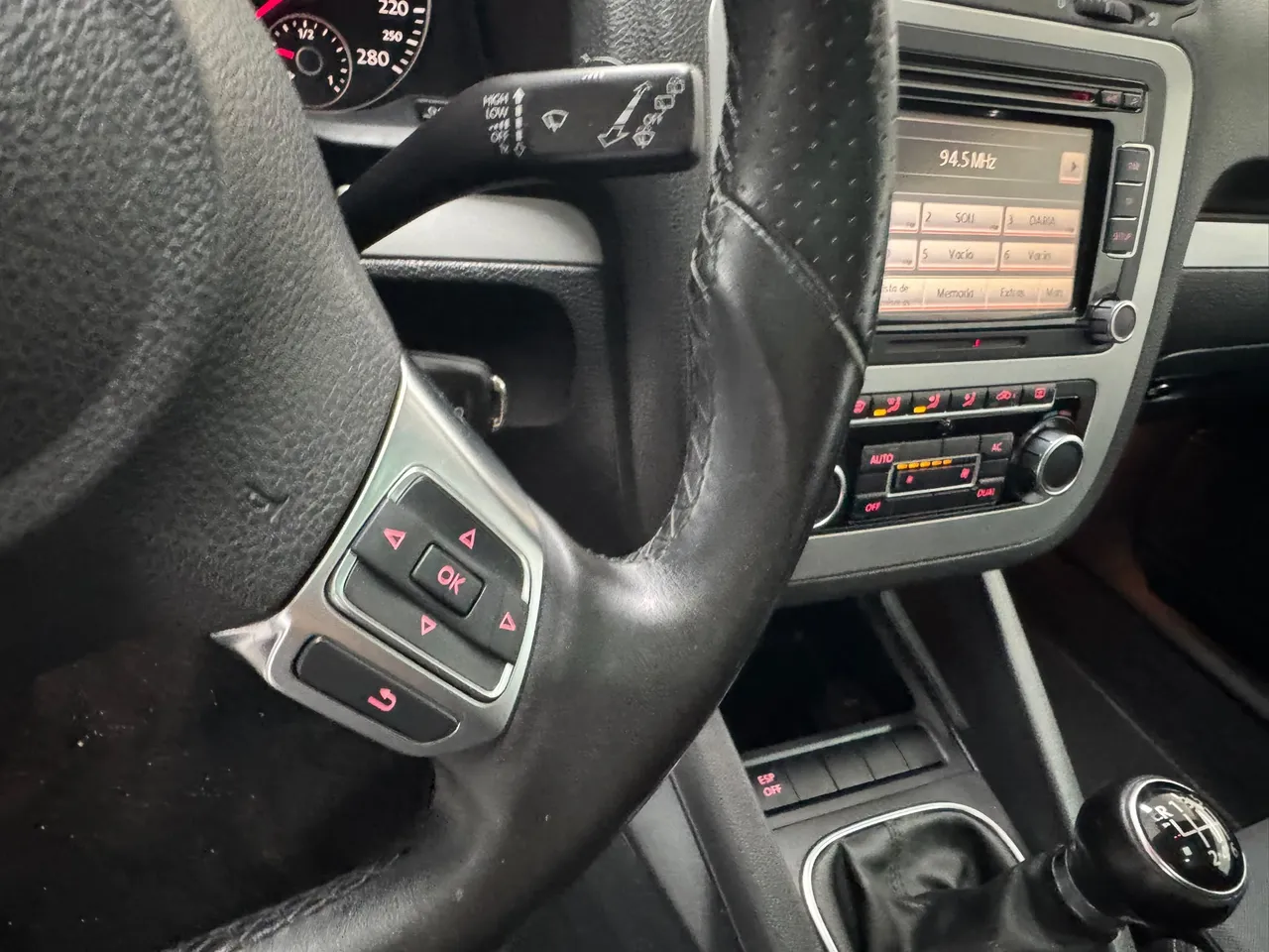 Volkswagen Scirocco 1.4 TSI 122 CV 2010 en Arganda del Rey – foto 23