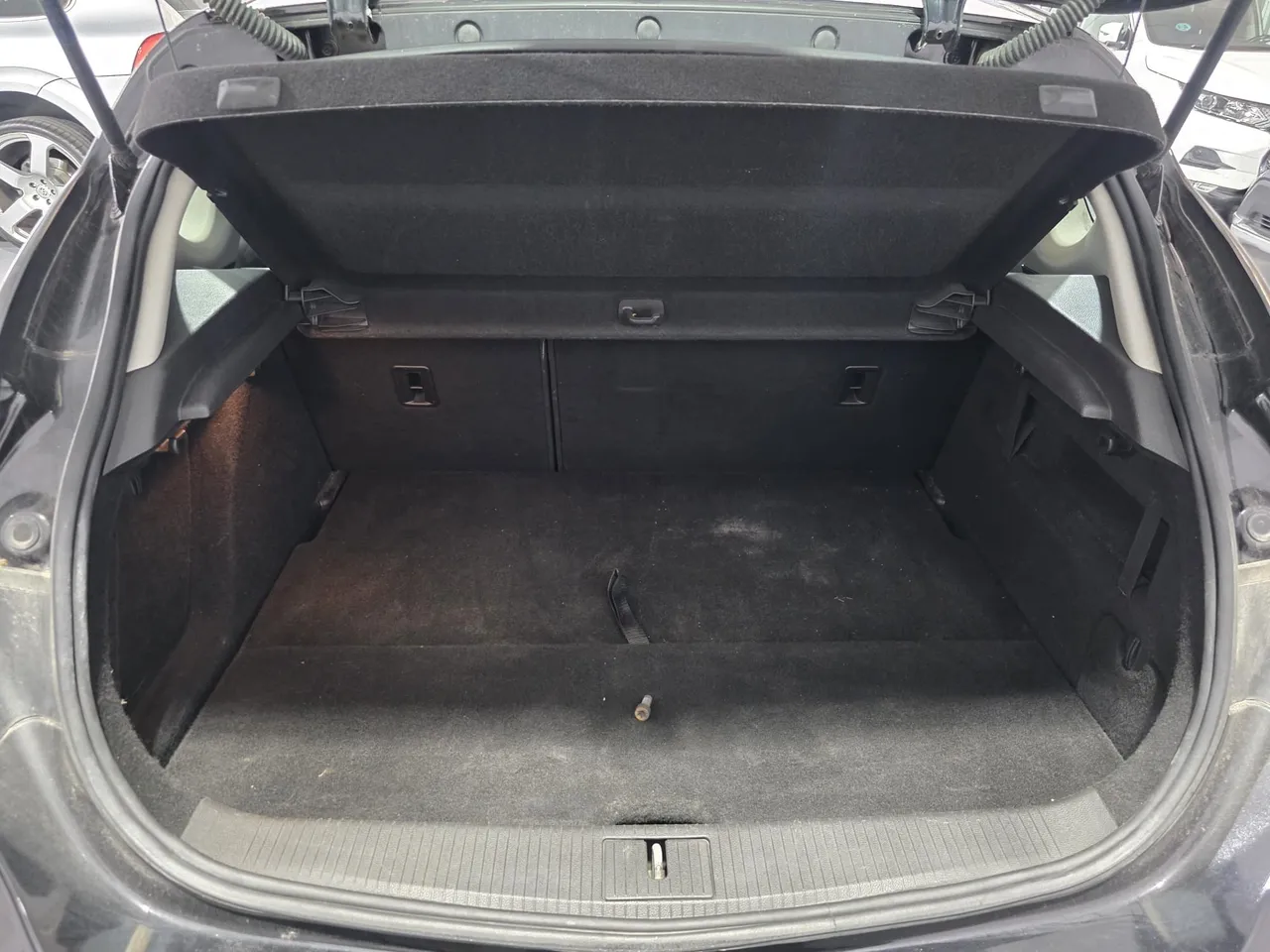 Opel Astra 1.7 CDTI Enjoy 110 CV 2010 en Arganda del Rey – foto 15