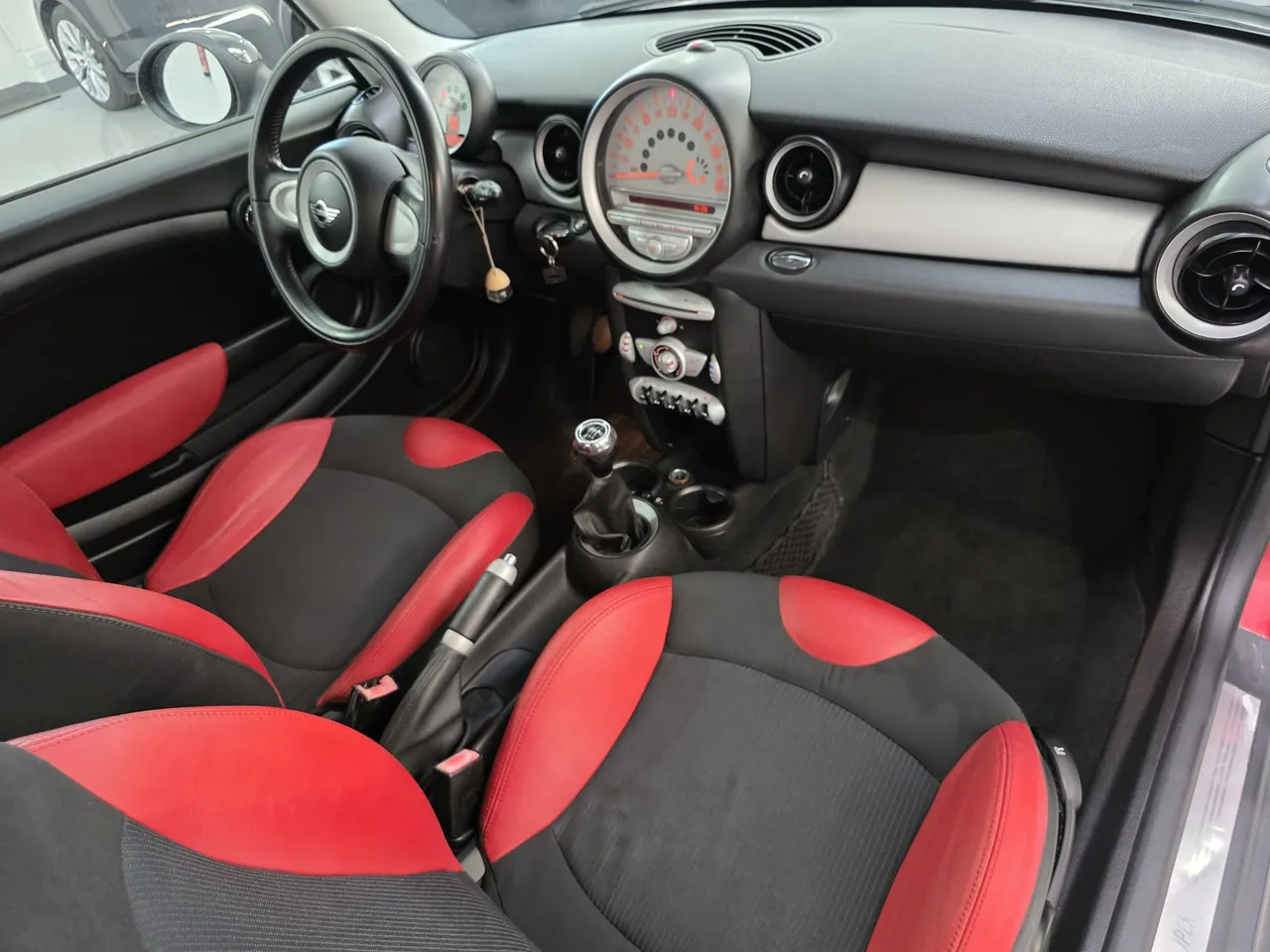 Mini Cooper D 109 CV 2007 en Arganda del Rey – foto 11