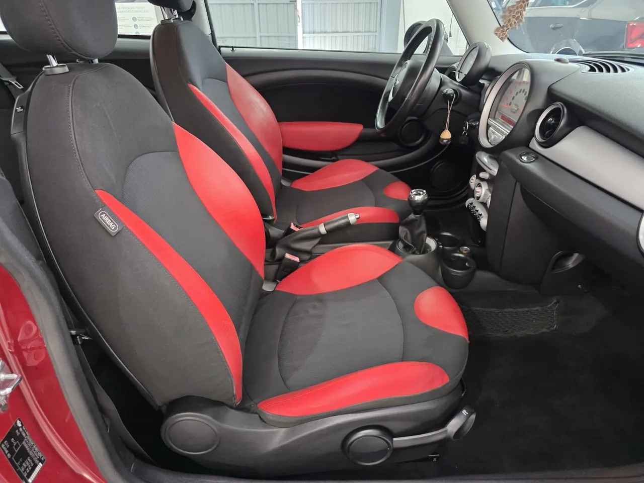 Mini Cooper D 109 CV 2007 en Arganda del Rey – foto 10