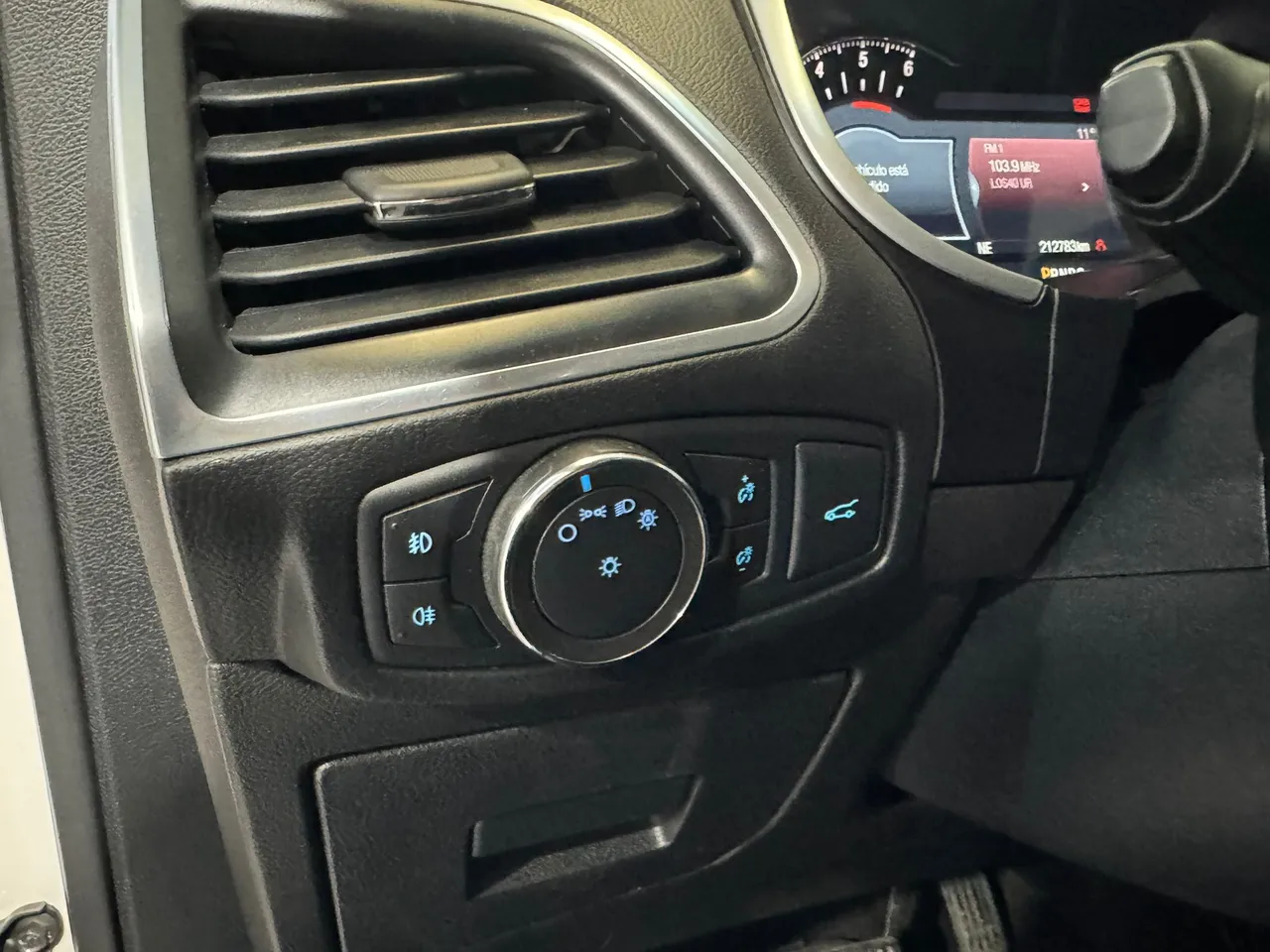 Ford Edge 2.0 TDCi Titanium 4x4 210 CV 2017 en Arganda del Rey – foto 21