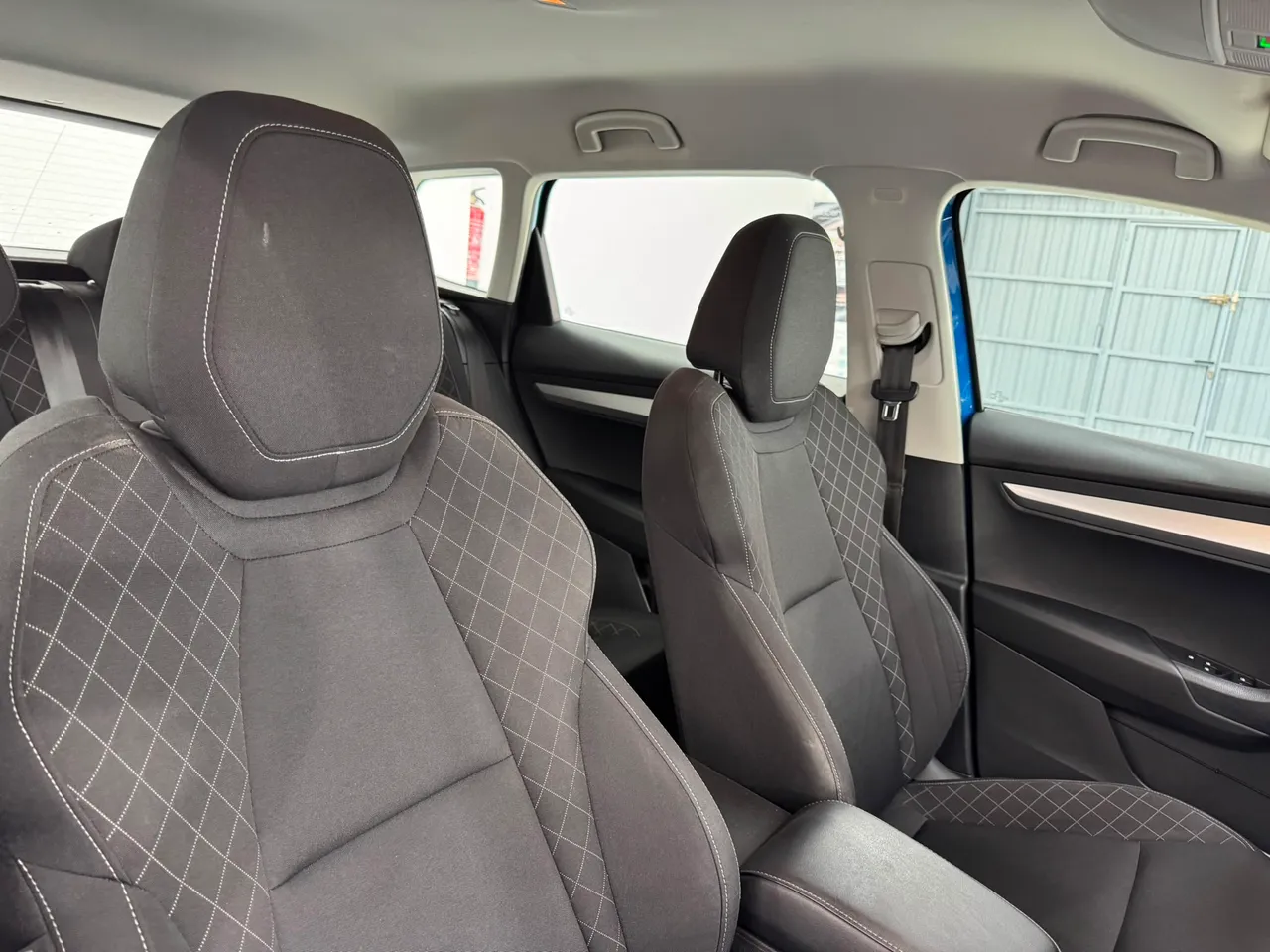 Skoda Karoq 2.0 TDI AdBlue Ambition DSG 116 CV 2021 en Arganda del Rey – foto 10