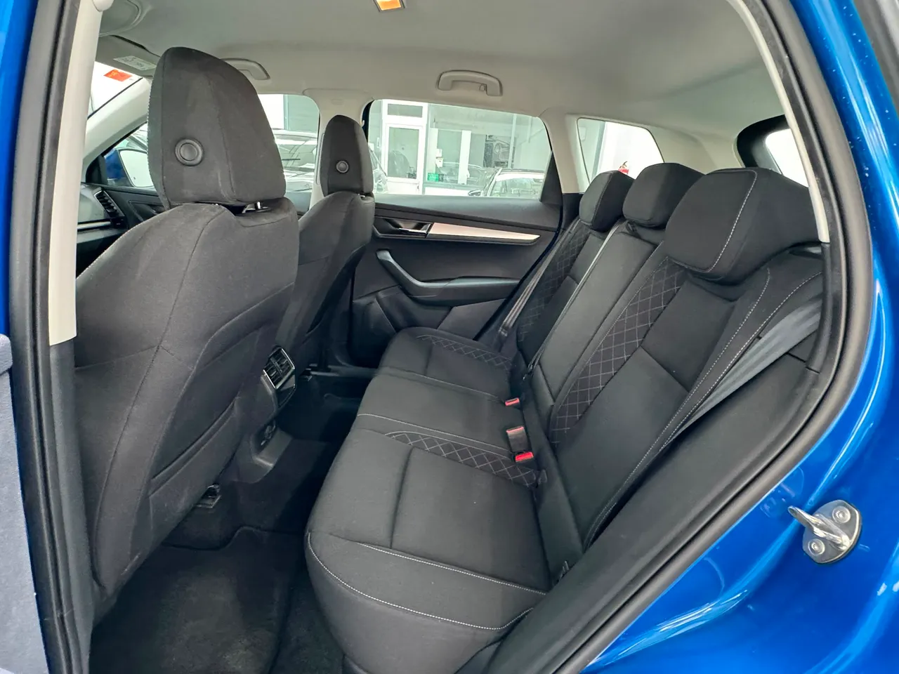 Skoda Karoq 2.0 TDI AdBlue Ambition DSG 116 CV 2021 en Arganda del Rey – foto 18