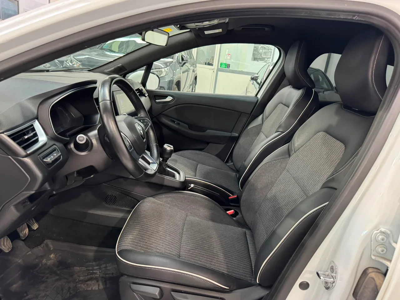 Renault Clio 1.0 TCe Intens 101 CV 2020 en Arganda del Rey – foto 19