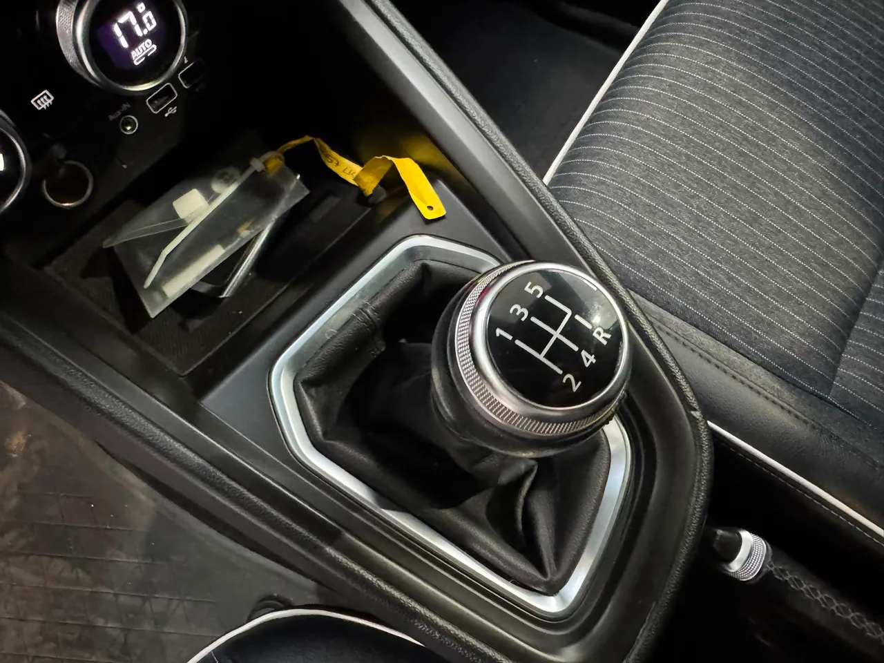 Renault Clio 1.0 TCe Intens 101 CV 2020 en Arganda del Rey – foto 11