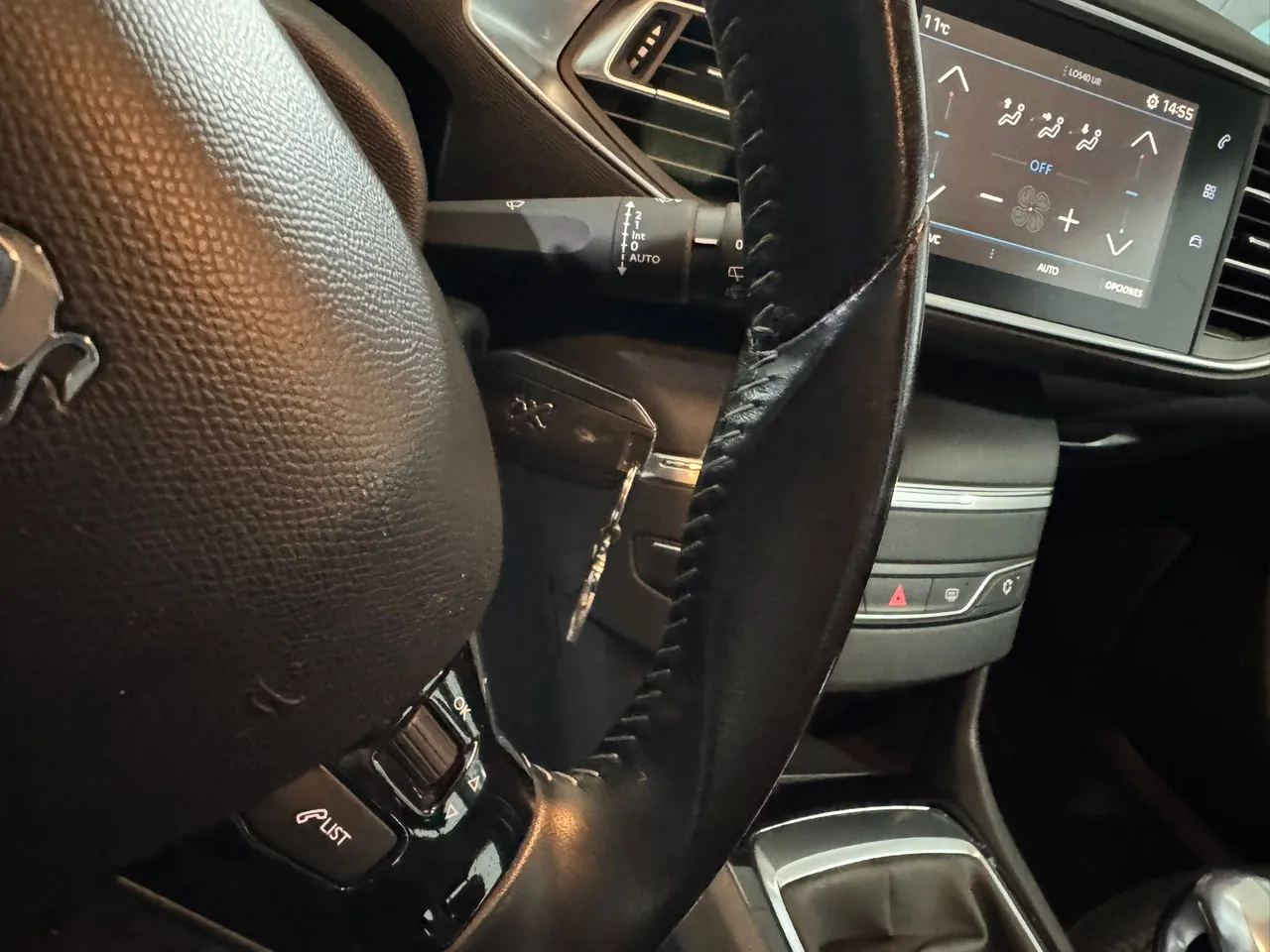Peugeot 308 SW 1.5 BlueHDi Business Line 130 2018 en Arganda del Rey – foto 22
