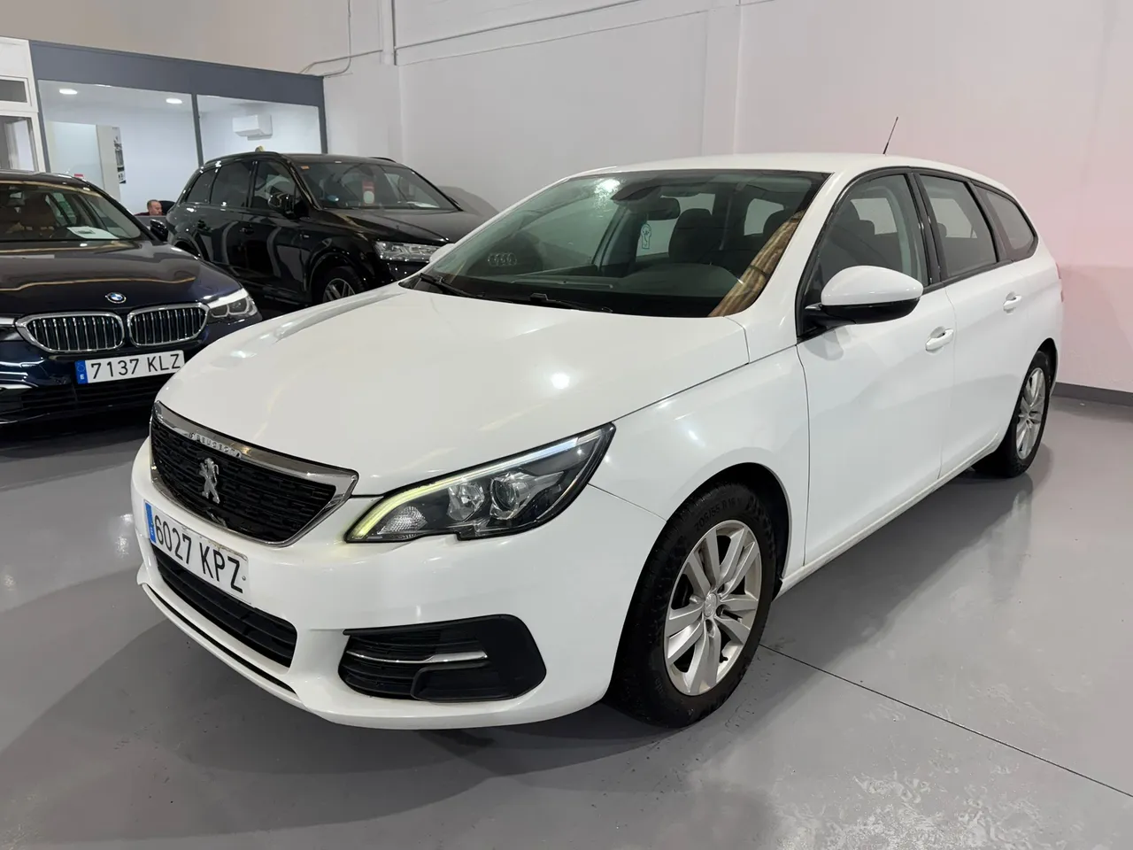 Peugeot 308 SW 1.5 BlueHDi Business Line 130 2018 en Arganda del Rey – foto 5