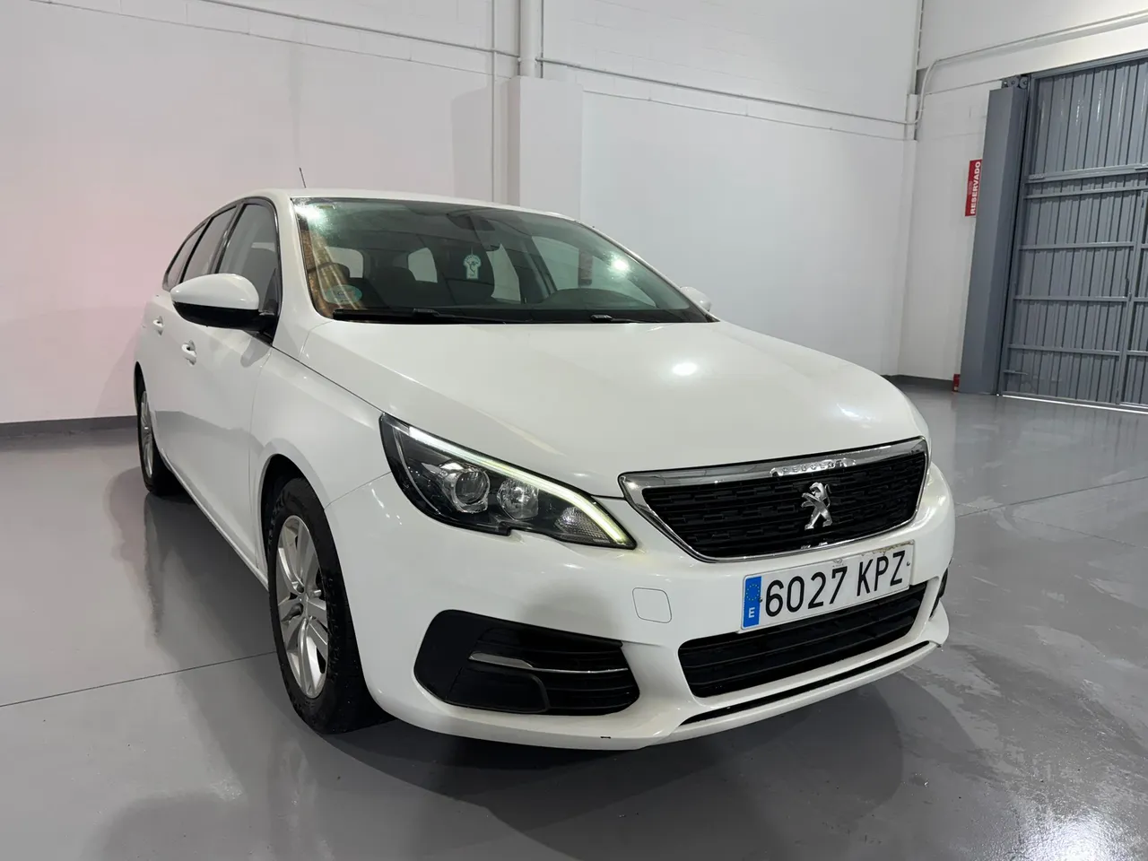 Peugeot 308 SW 1.5 BlueHDi Business Line 130 2018 en Arganda del Rey – foto 1