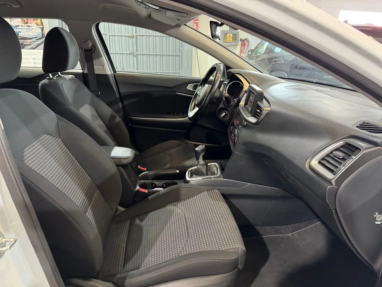 Kia Ceed Tourer 1.6 CRDi Eco-Dynamics Concept 115 CV 2019 en Arganda del Rey – foto 6