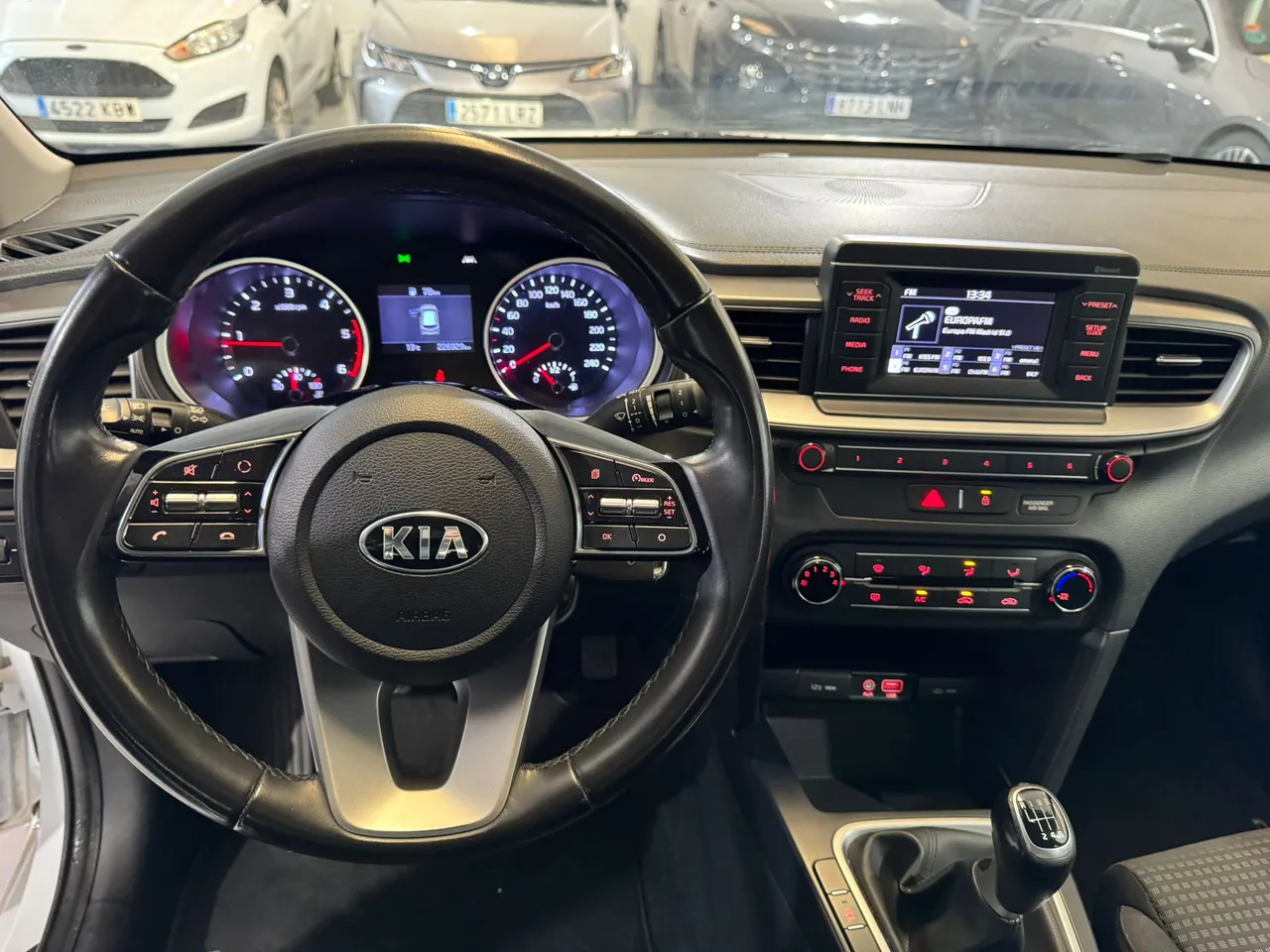 Kia Ceed Tourer 1.6 CRDi Eco-Dynamics Concept 115 CV 2019 en Arganda del Rey – foto 23