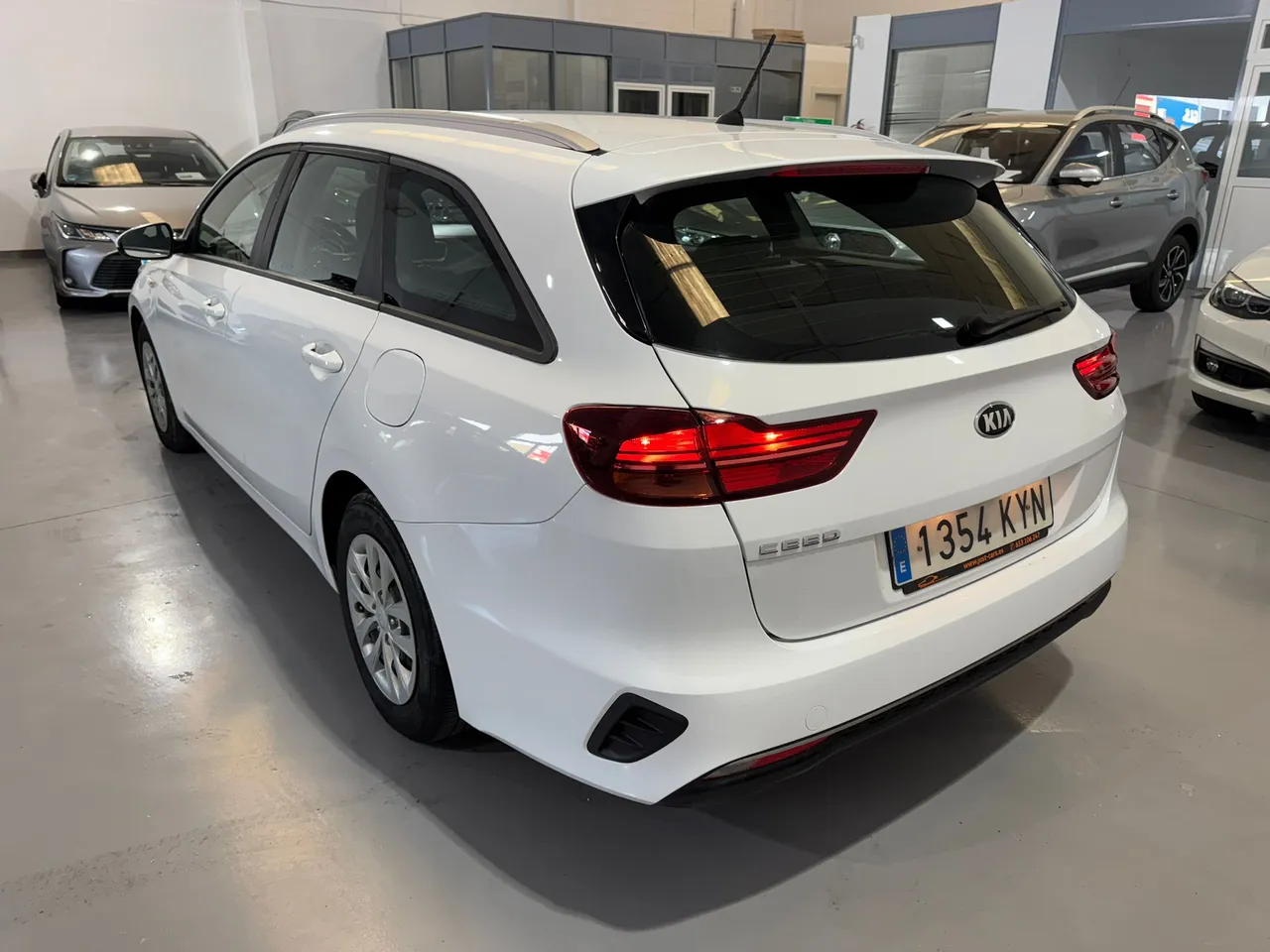 Kia Ceed Tourer 1.6 CRDi Eco-Dynamics Concept 115 CV 2019 en Arganda del Rey – foto 3