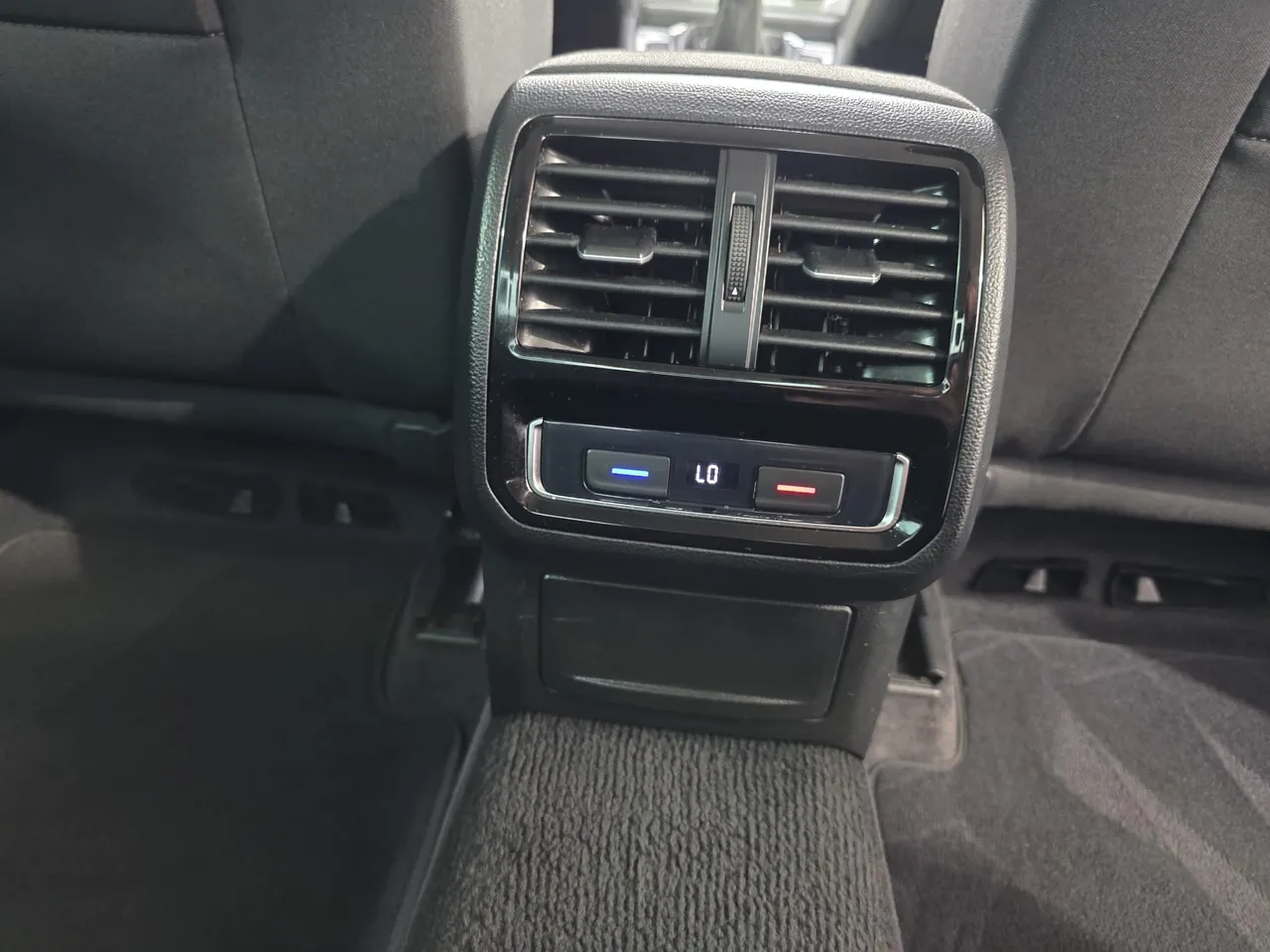 Volkswagen Passat 2.0TDI 150CV Advance 150 CV 2019 en Arganda del Rey – foto 24