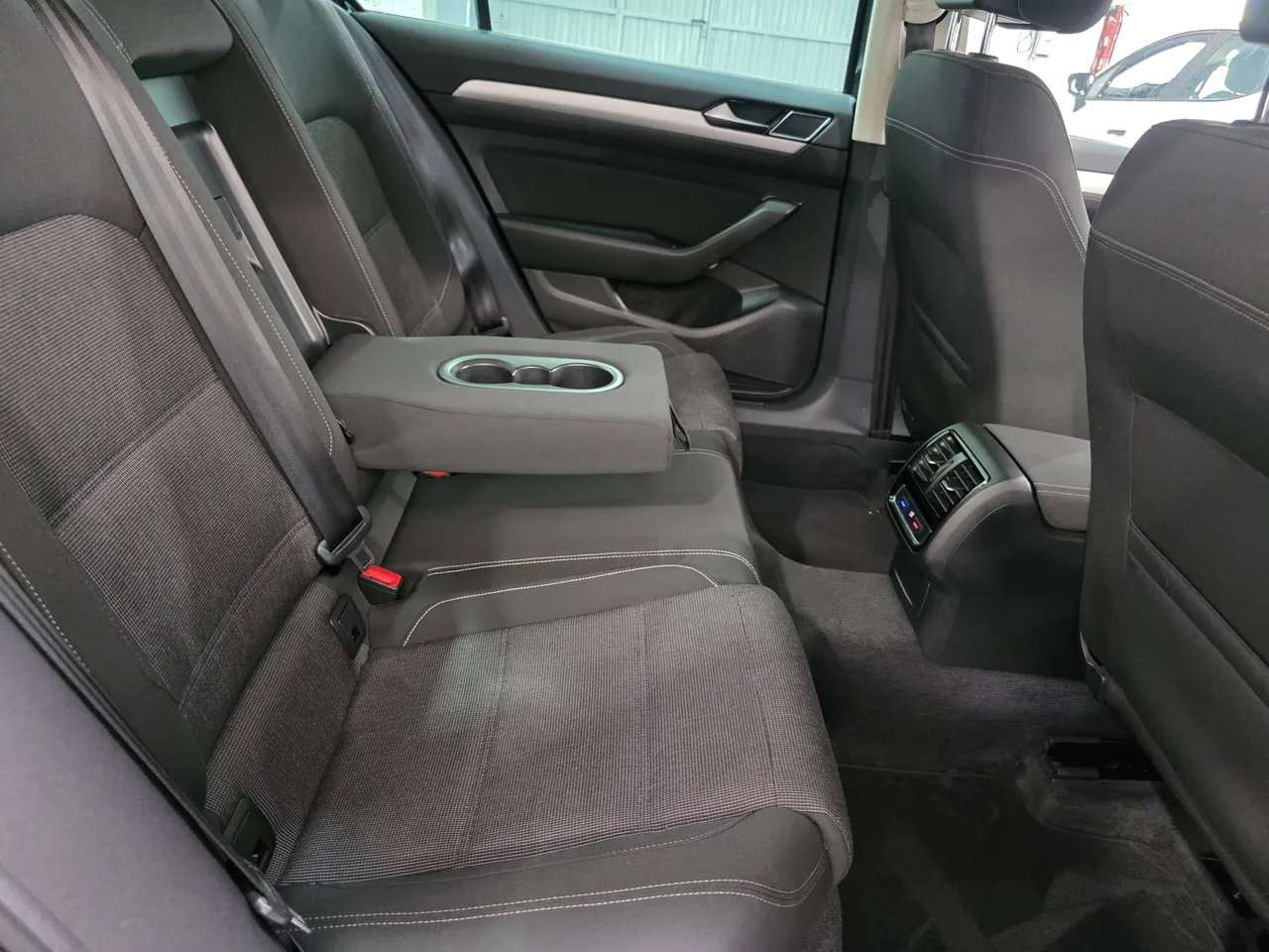 Volkswagen Passat 2.0TDI 150CV Advance 150 CV 2019 en Arganda del Rey – foto 8
