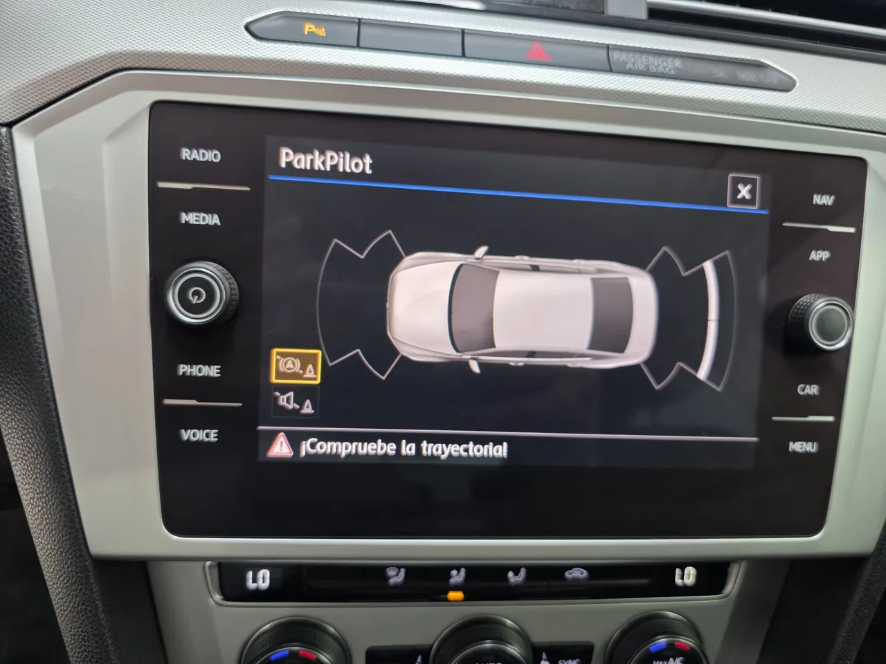 Volkswagen Passat 2.0TDI 150CV Advance 150 CV 2019 en Arganda del Rey – foto 14