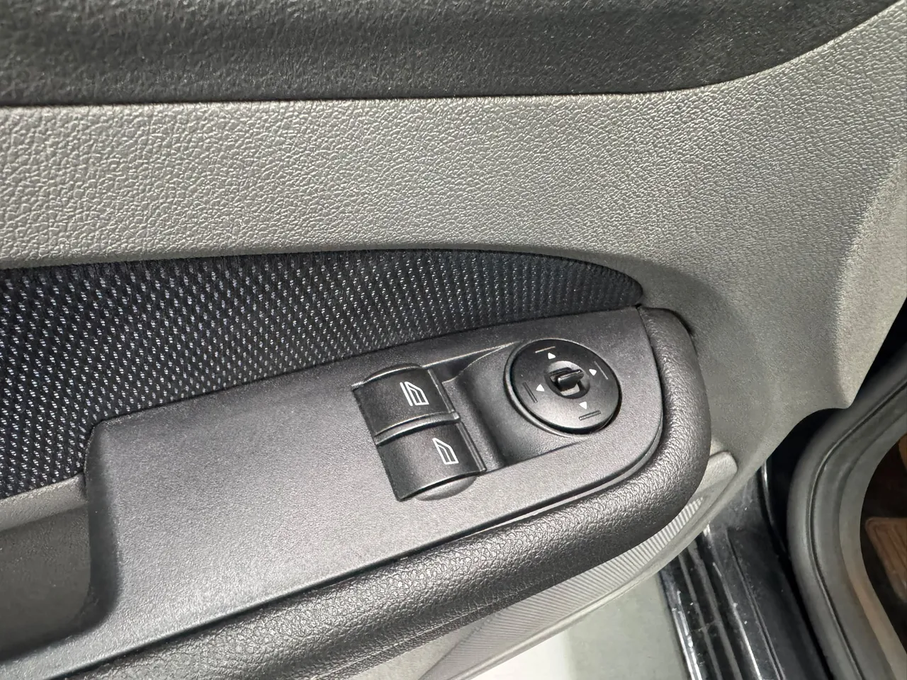 Ford Focus 2.0TDCI S 136 CV 2006 en Arganda del Rey – foto 19