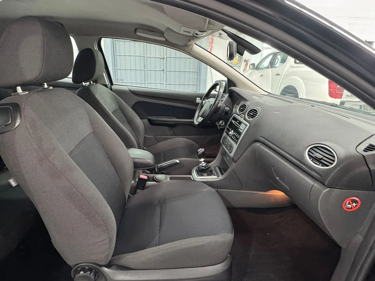 Ford Focus 2.0TDCI S 136 CV 2006 en Arganda del Rey – foto 12