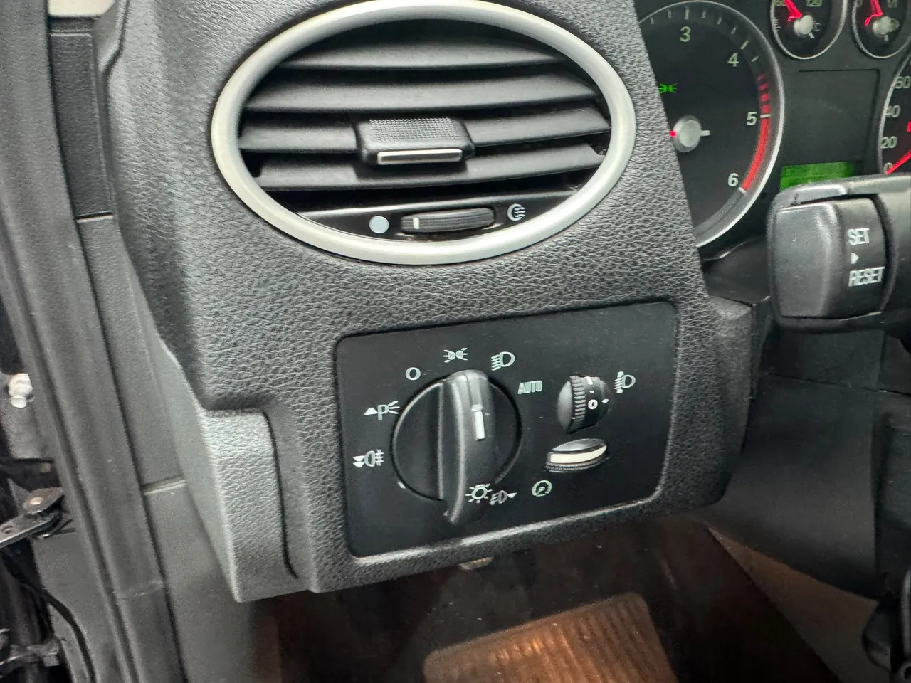 Ford Focus 2.0TDCI S 136 CV 2006 en Arganda del Rey – foto 18