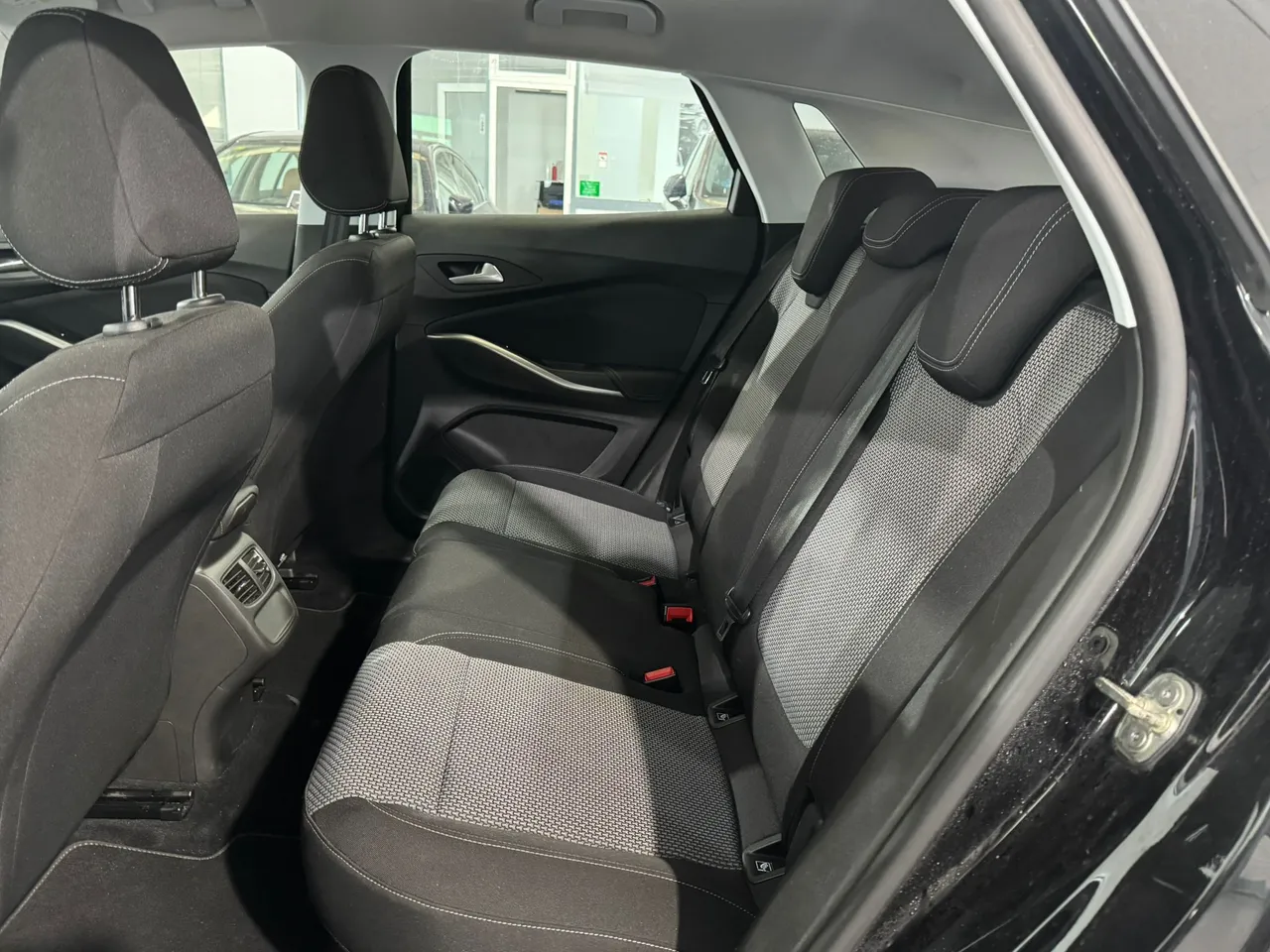 Opel Grandland X 1.6CDTI S&S SELECTIVE 2018 en Arganda del Rey – foto 24