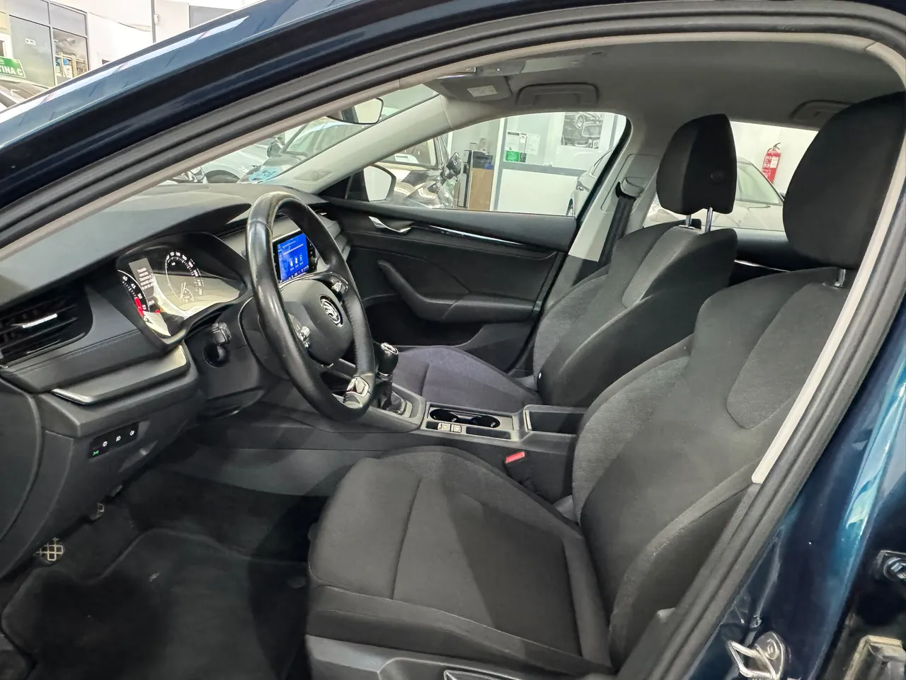 Skoda Octavia COMBI 2.0TDI ACTIVE 85KW 116CV 2022 en Arganda del Rey – foto 17