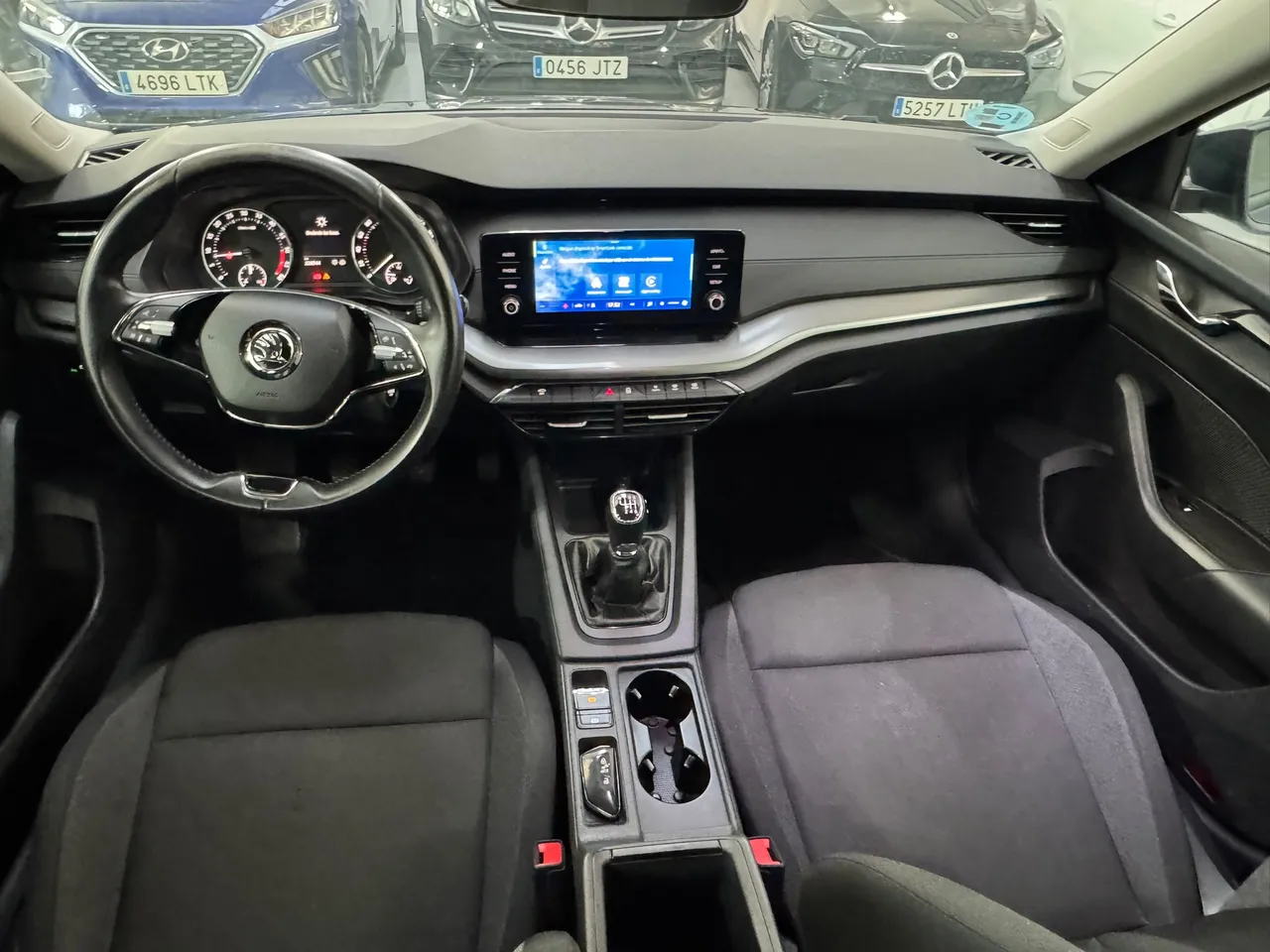 Skoda Octavia COMBI 2.0TDI ACTIVE 85KW 116CV 2022 en Arganda del Rey – foto 8