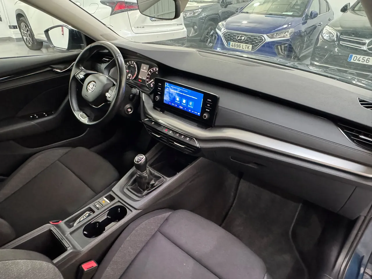Skoda Octavia COMBI 2.0TDI ACTIVE 85KW 116CV 2022 en Arganda del Rey – foto 11