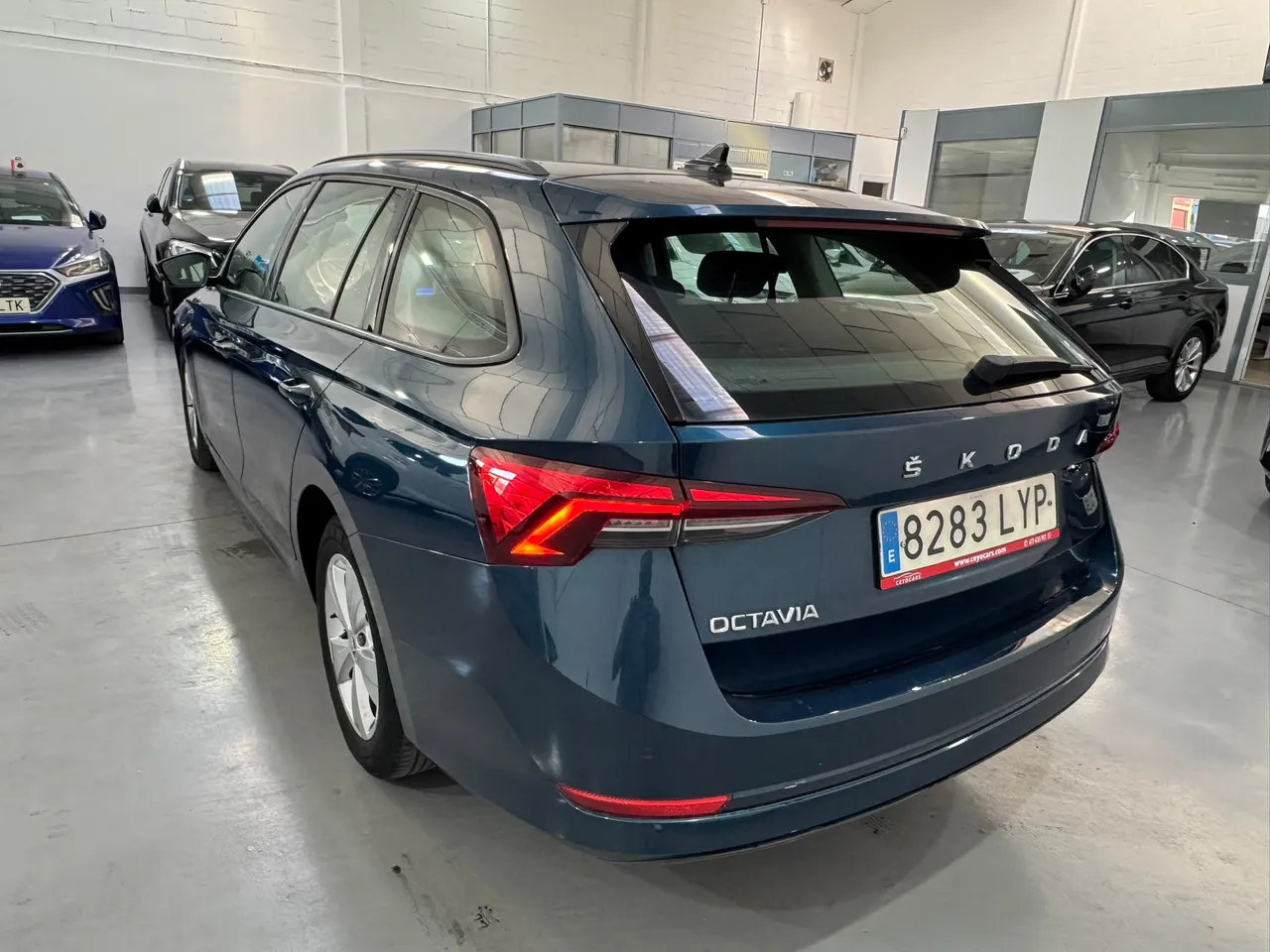 Skoda Octavia COMBI 2.0TDI ACTIVE 85KW 116CV 2022 en Arganda del Rey – foto 4