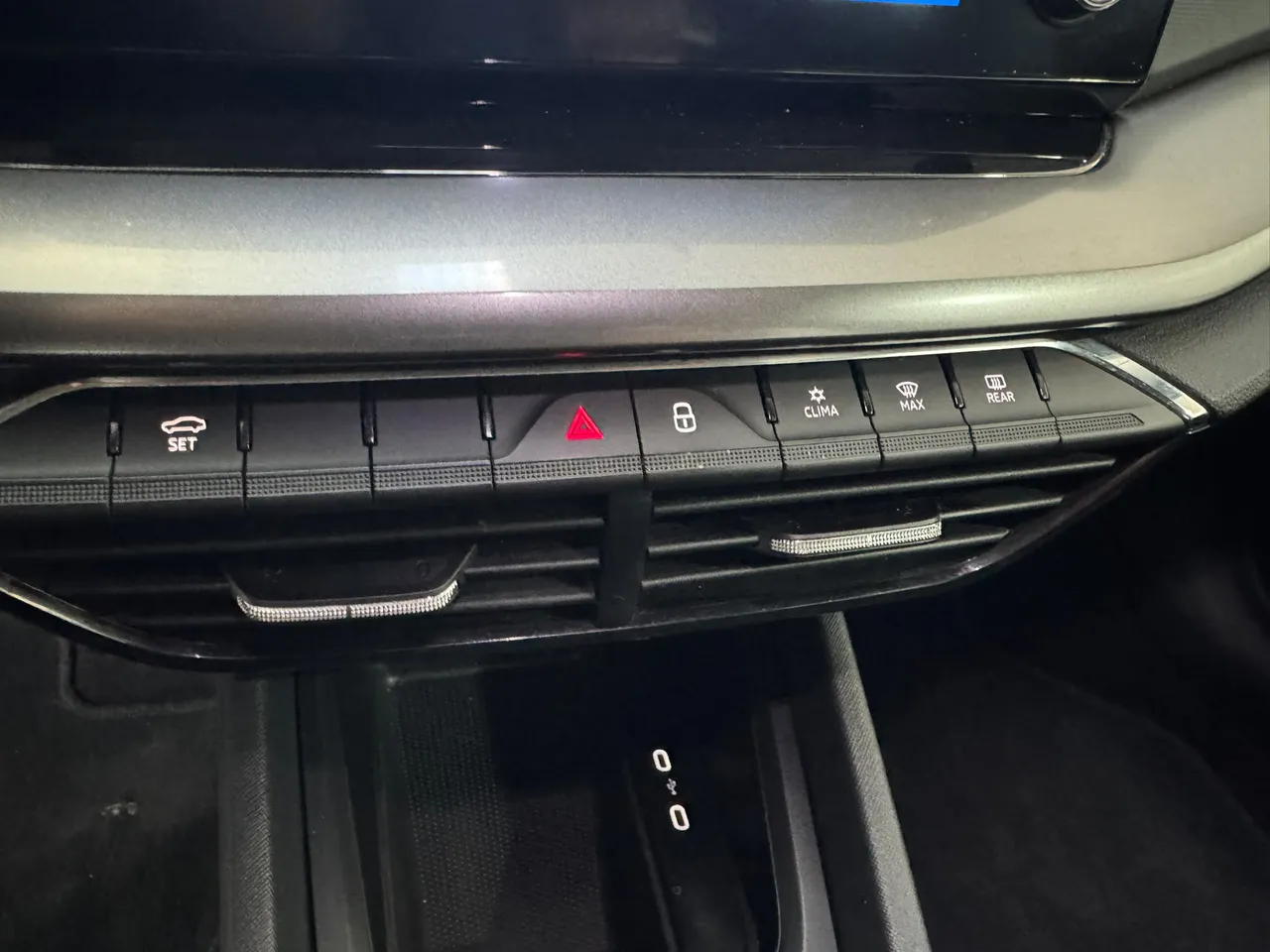 Skoda Octavia COMBI 2.0TDI ACTIVE 85KW 116CV 2022 en Arganda del Rey – foto 14