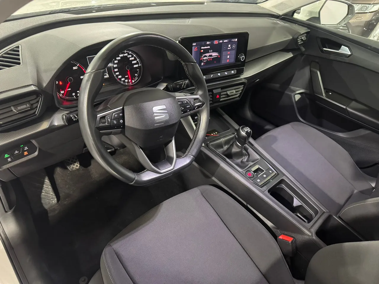 Seat Leon ST 2.0 TDI Reference Go 115 CV 2021 en Arganda del Rey – foto 14