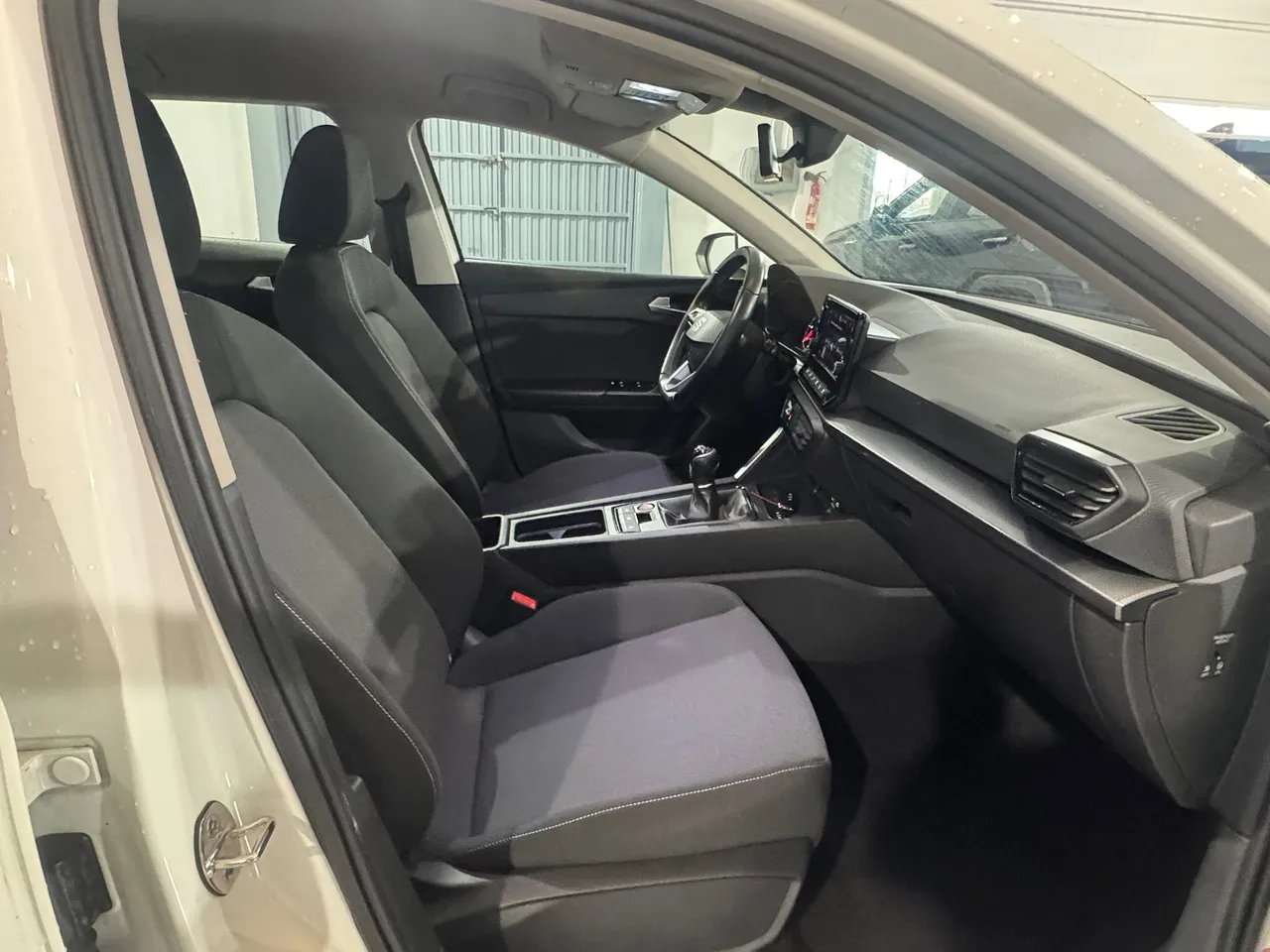 Seat Leon ST 2.0 TDI Reference Go 115 CV 2021 en Arganda del Rey – foto 11