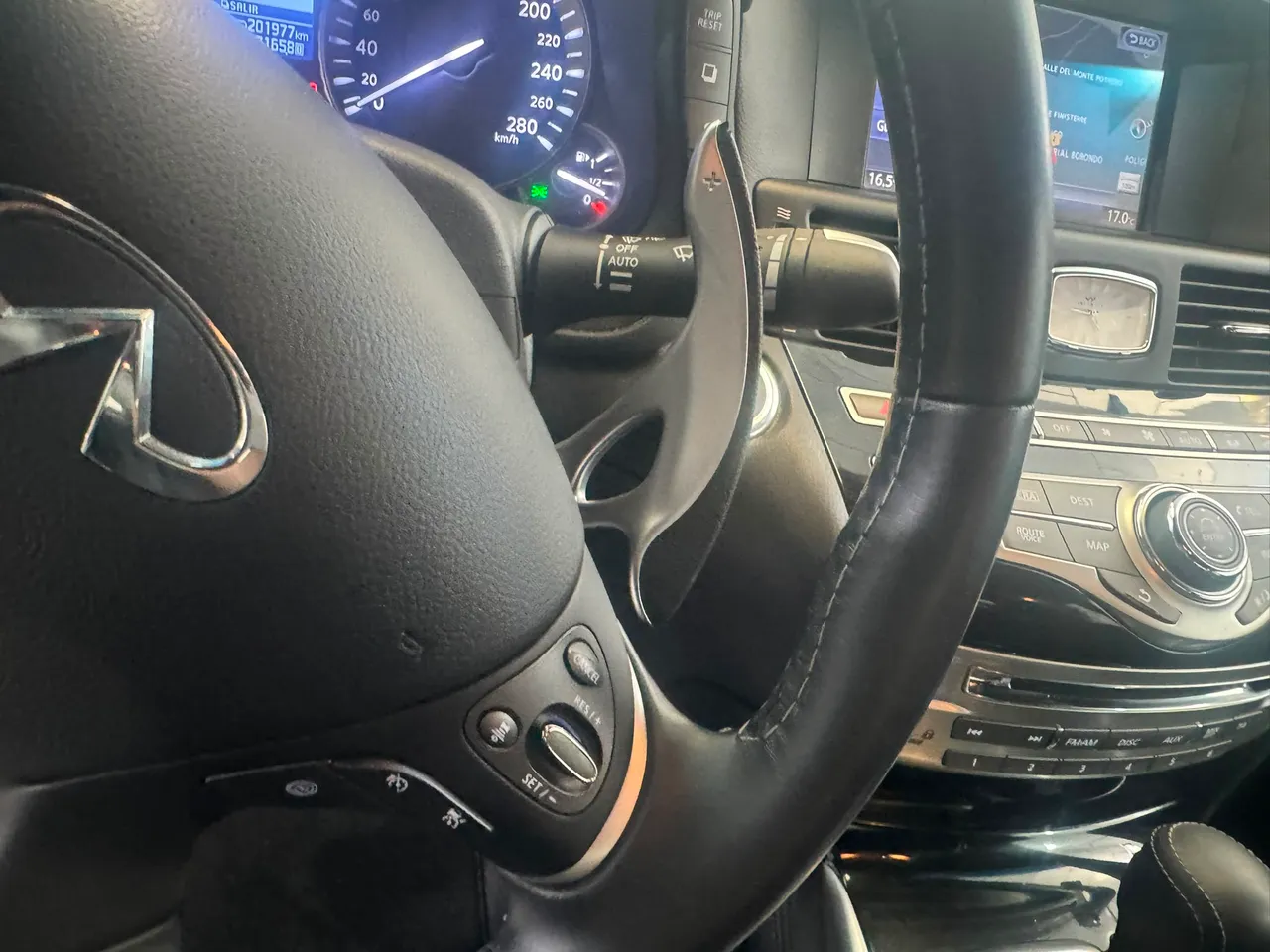 Infiniti Q70 2.2D GT SPORT AUT. 2019 en Arganda del Rey – foto 25