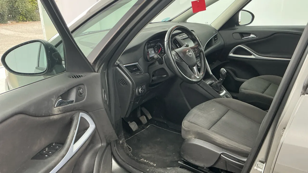 Opel Zafira 1.4 T S/S EXCELLENCE 140 CV 2017 en Arganda del Rey – foto 8