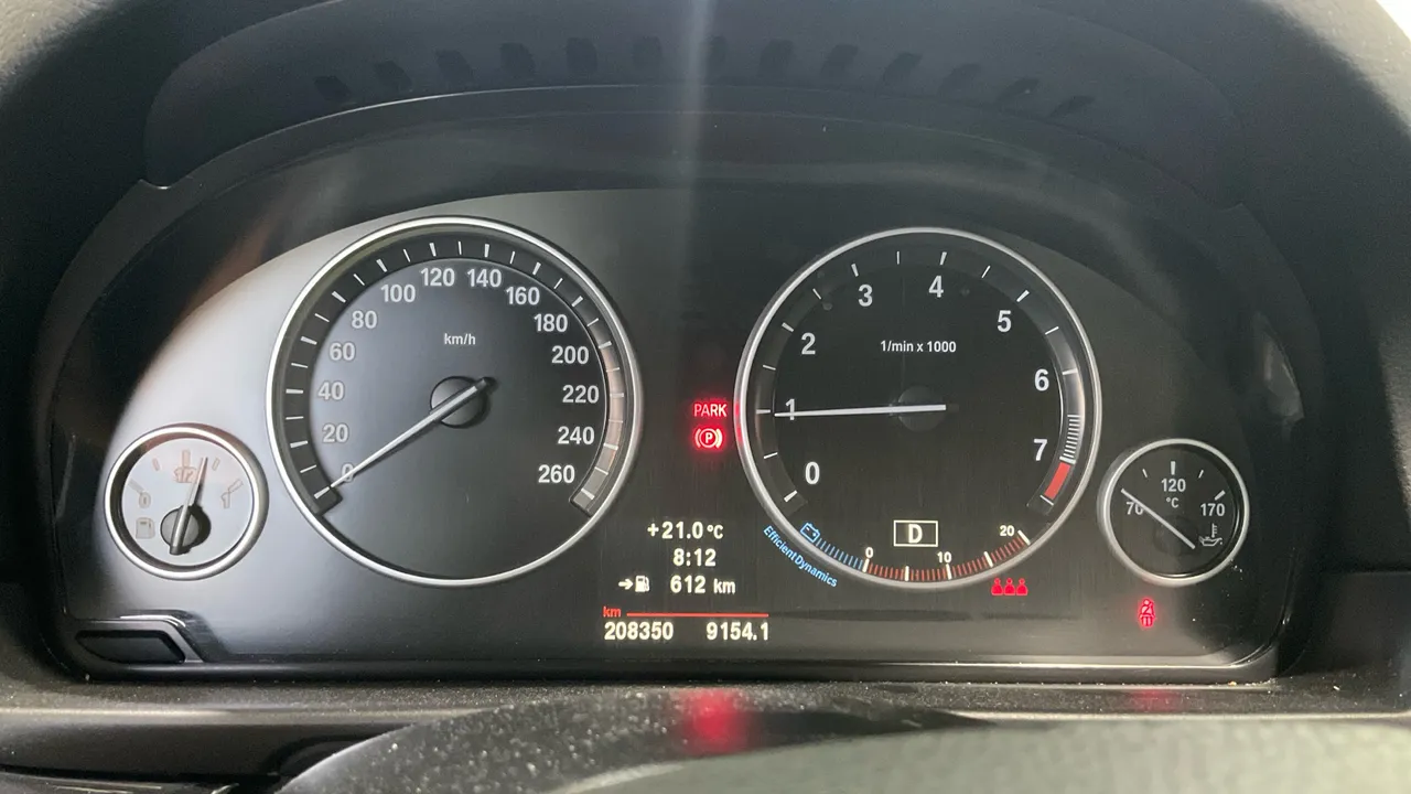 BMW Serie 5 528Ia 2012 en Arganda del Rey – foto 12