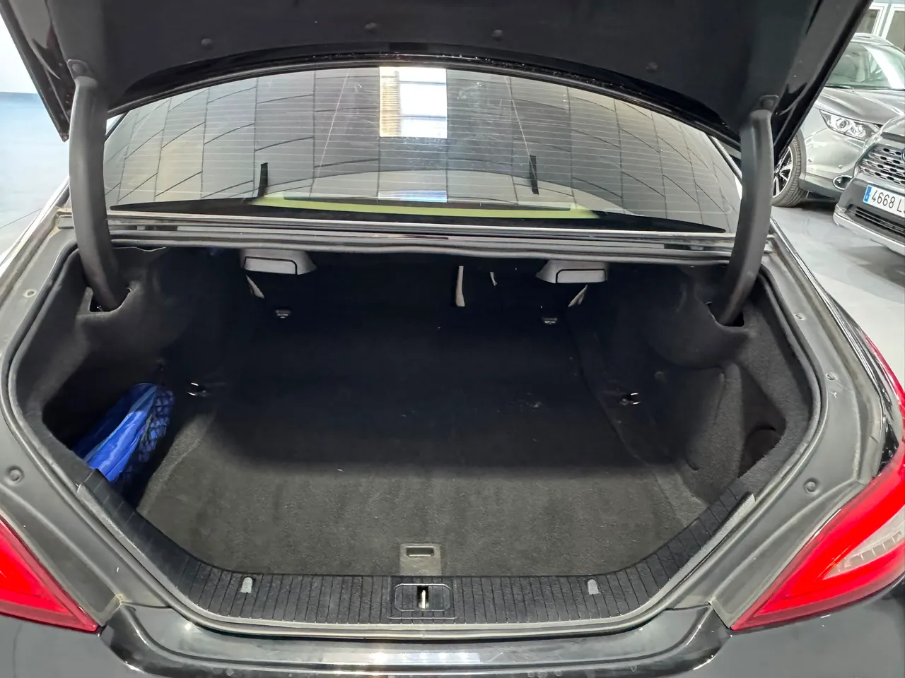 Mercedes-Benz CLS 250 Bluetec 4Matic AMG 201 CV 2015 en Arganda del Rey – foto 7