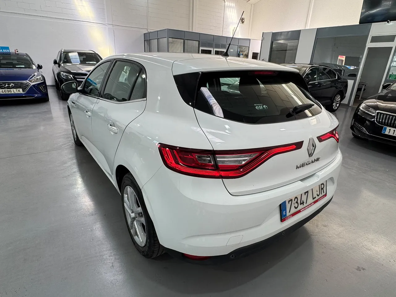 Renault Megane 1.5DCI BUSSINESS 95CV 2020 en Arganda del Rey – foto 4