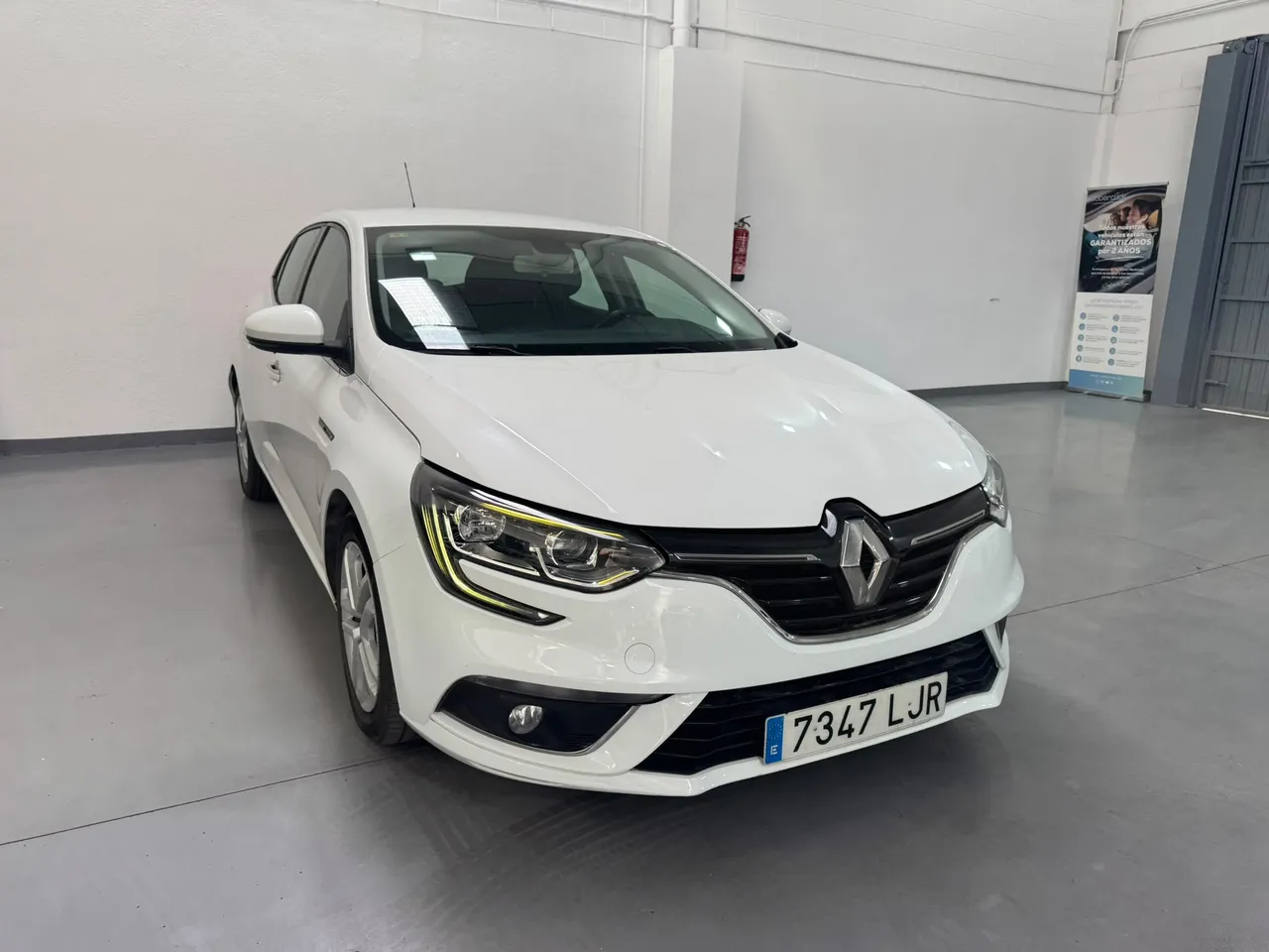 Renault Megane 1.5DCI BUSSINESS 95CV 2020 en Arganda del Rey – foto 1