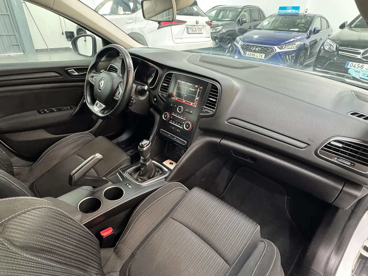 Renault Megane 1.5DCI BUSSINESS 95CV 2020 en Arganda del Rey – foto 11