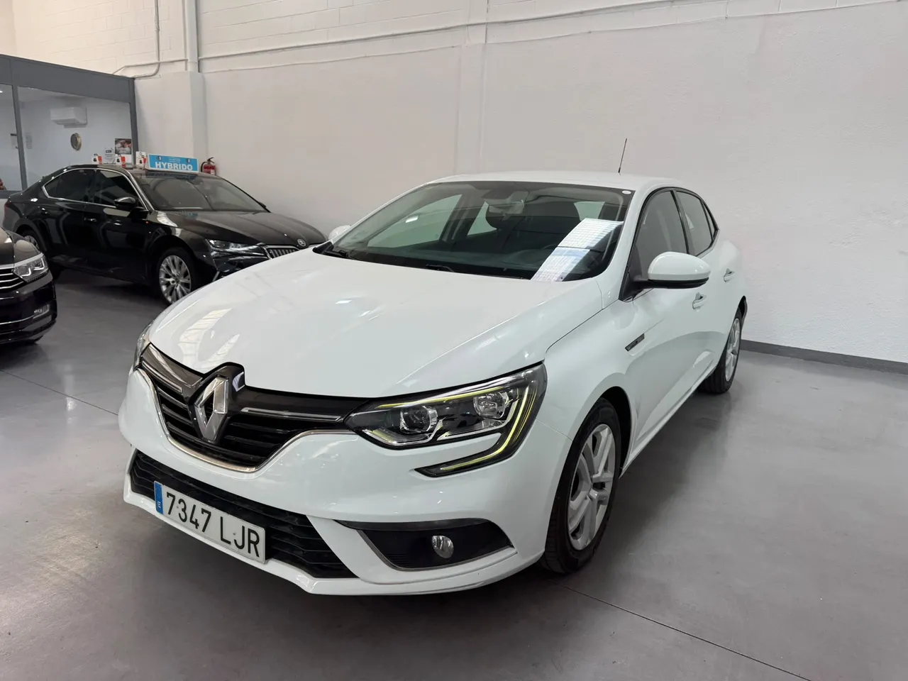 Renault Megane 1.5DCI BUSSINESS 95CV 2020 en Arganda del Rey – foto 3